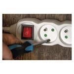 Predlžovací kábel 3 m / 6 zásuviek / s vypínačom / biely / PVC / 1,5 mm2