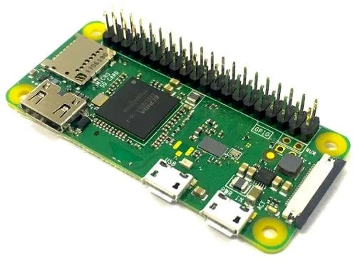Raspberry Pi Zero WH s GPIO headerem
