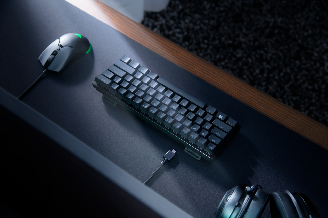 Razer Huntsman Mini (Purple Switch), USA