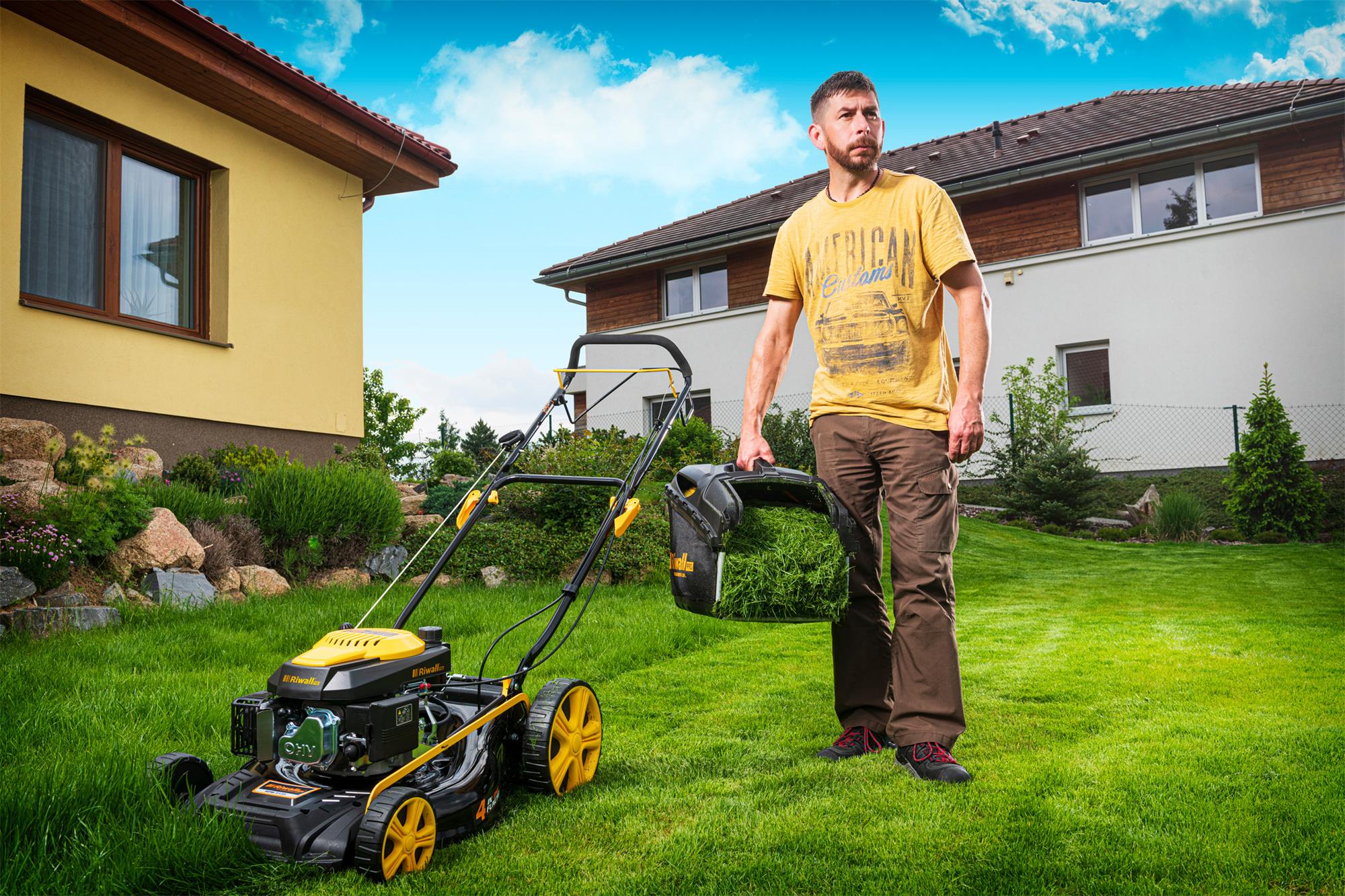 Riwall PRO Benzínová rotačná kosačka s pohonom RPM 5135