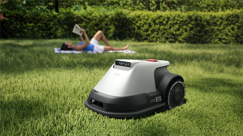 Robotická kosačka Anker eufy E15 sivá
