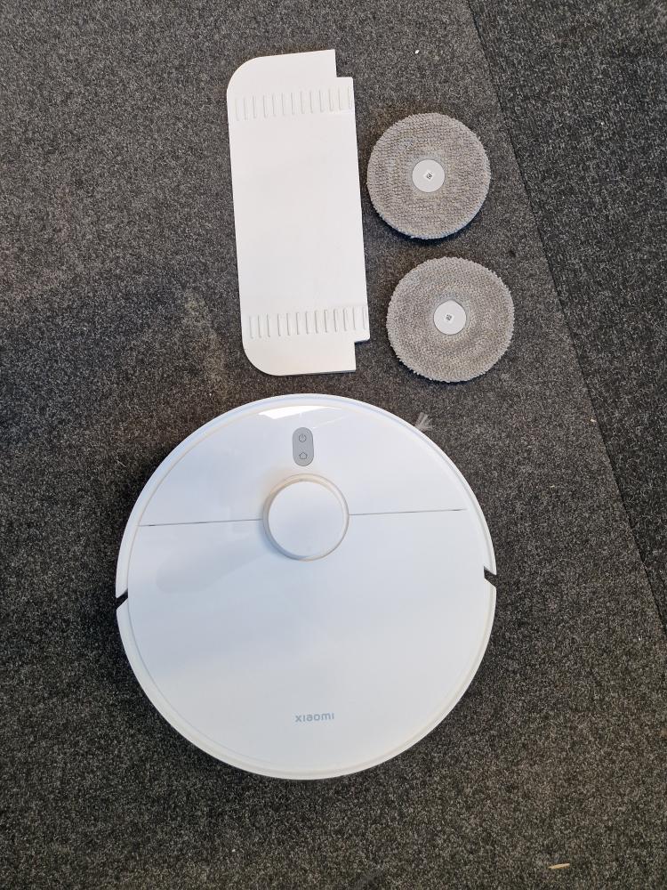 Robotický vysávač Xiaomi X20+, biely