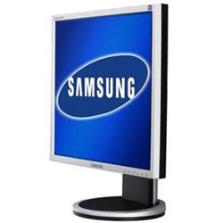 SAMSUNG 940T 19'' LCD 8ms,1000:1,DVI, Silver,Pivot,TCO03