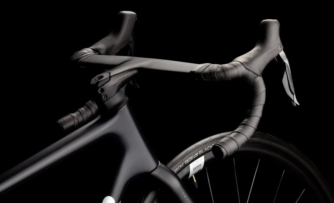 Silniční kolo MMR Adrenaline 00 - Carbon - vel.M 2025