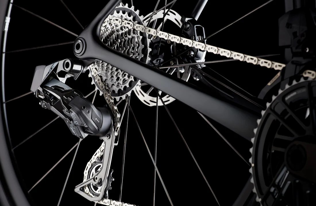 Silniční kolo MMR ADRENALINE 10 - CARBON - 56-L 2025