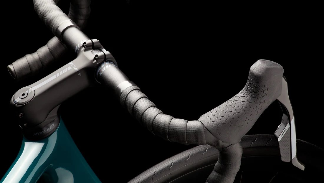 Silniční kolo MMR GRAND TOUR 10 - OCEAN - 56-L 2025