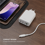 Síťová GaN nabíječka FIXED s 3xUSB-C a USB, podpora PD 3.0, 120W, bílá