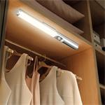 Solight LED osvetlenie nábytku, 2,5W, 200lm, dobíjateľné, PIR senzor, 31cm