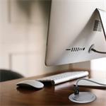 Solight USB vestavná zásuvka s víčkem, 1 zásuvka, plast, délka 1,5m, 3x 1mm2, USB 2100mA, stříbrná