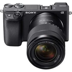 Sony Alpha A6400, černý + 18-135mm objektiv (Rozbaleno)