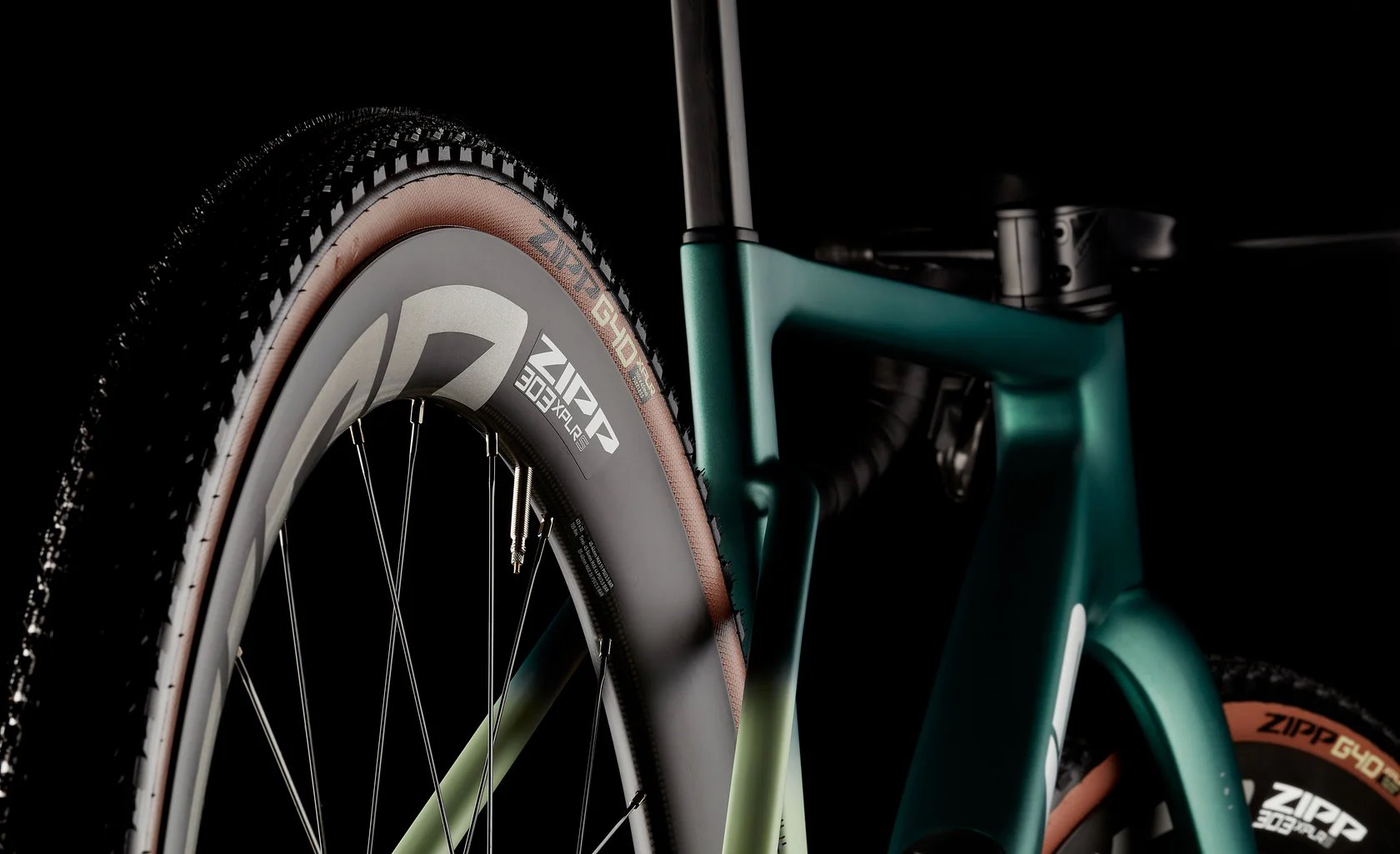 Štrkový bicykel MMR SIMUN 00 - Gradient Green - veľkosť L 2026