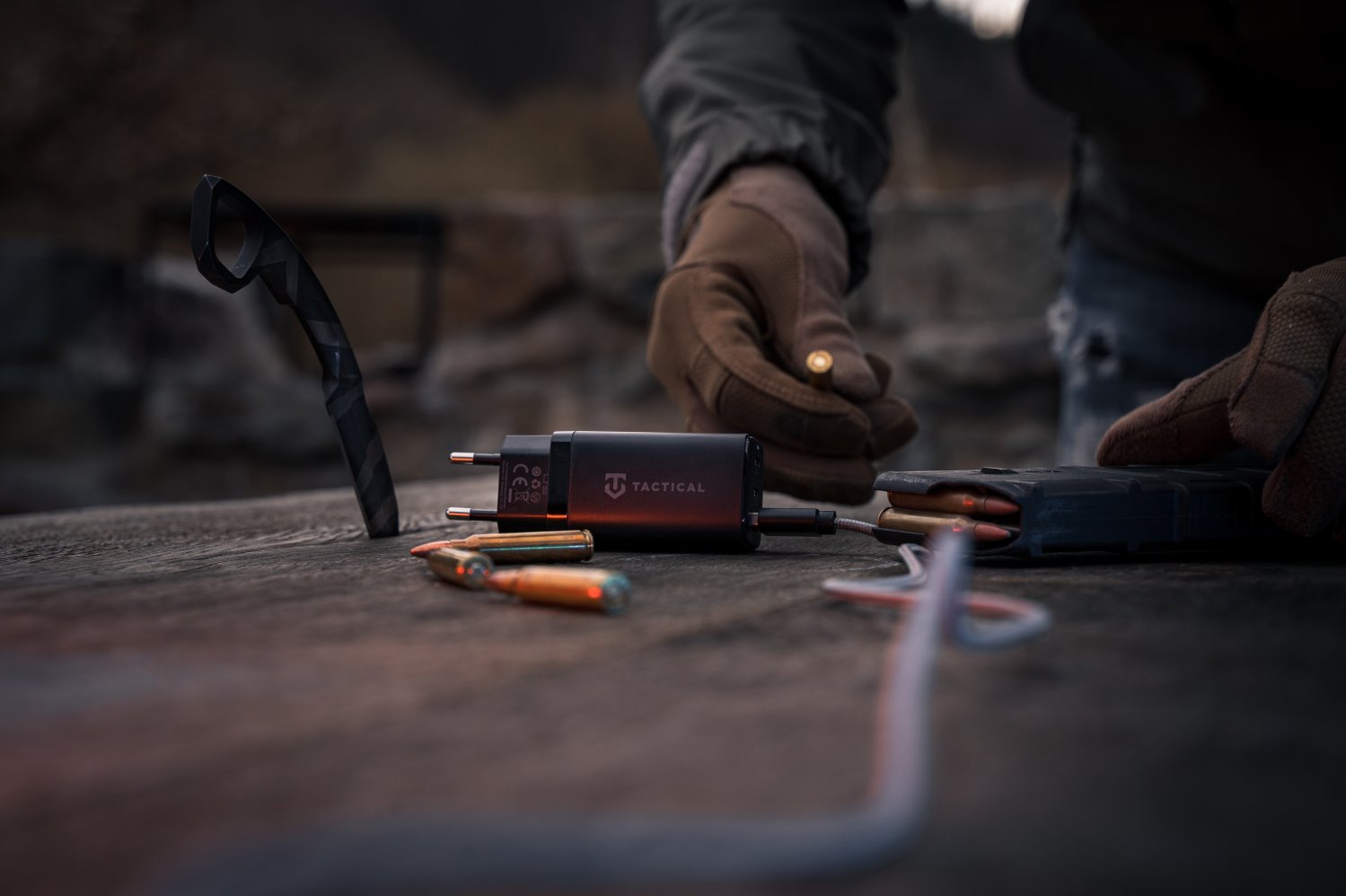 Tactical FlashBang GaN 65W Black