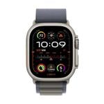 Titánové puzdro Apple Watch Ultra 2 49 mm s alpskou modrou napäťou - Stredné