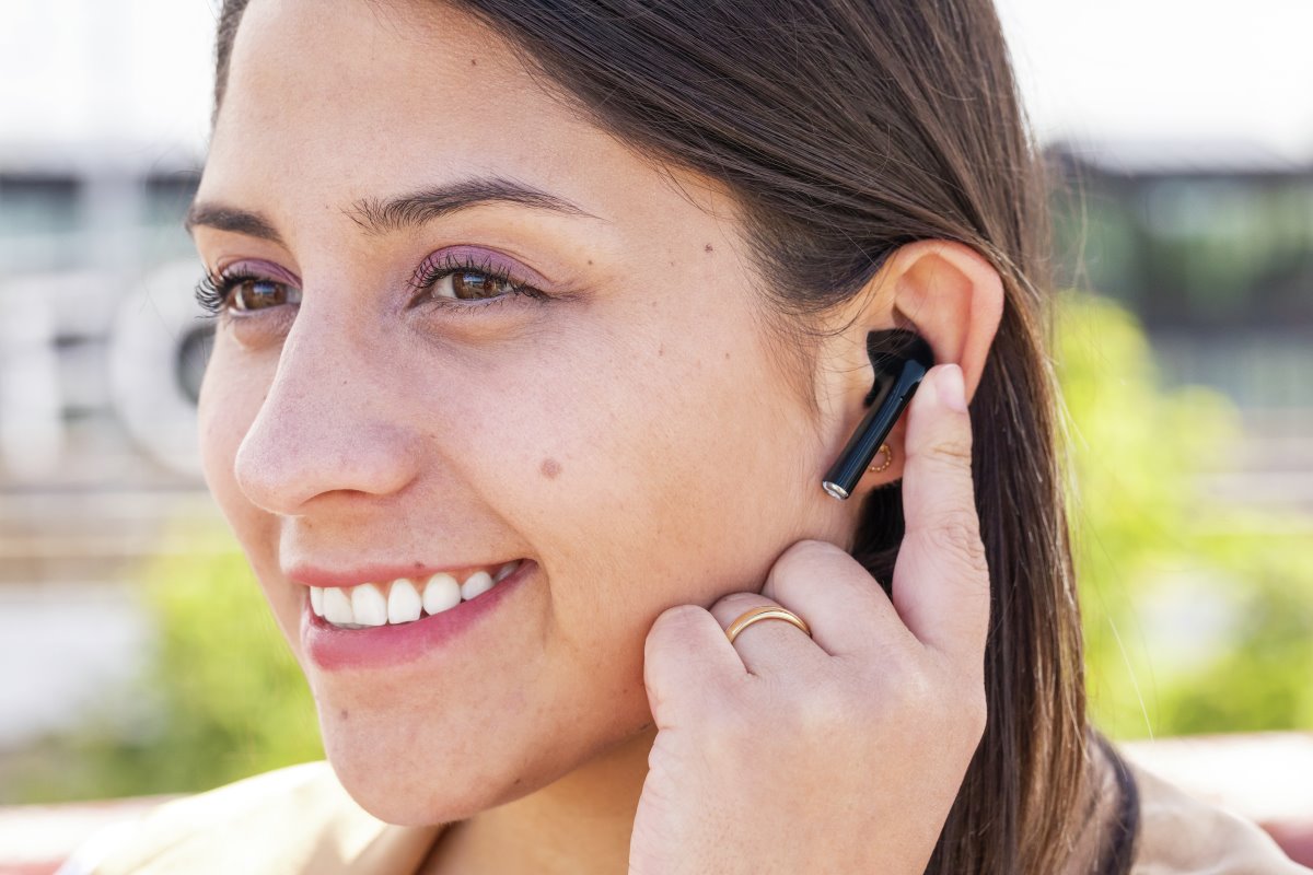 Trust Nika Touch Bluetooth Wireless Earphones, černá