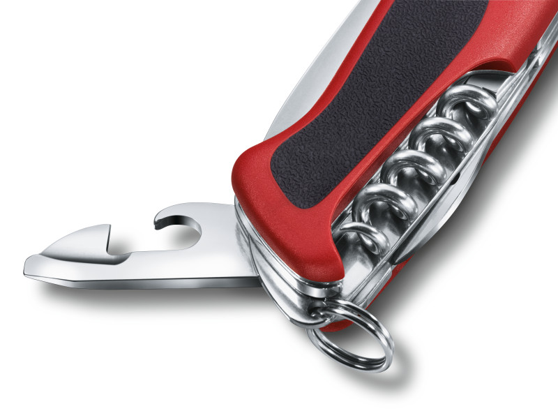 Vreckový nôž Victorinox RangerGrip 79 červený