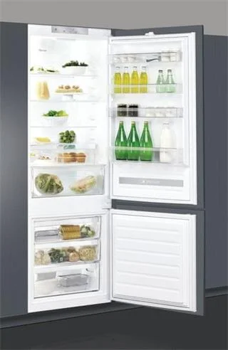 Whirlpool SP40 800 EU